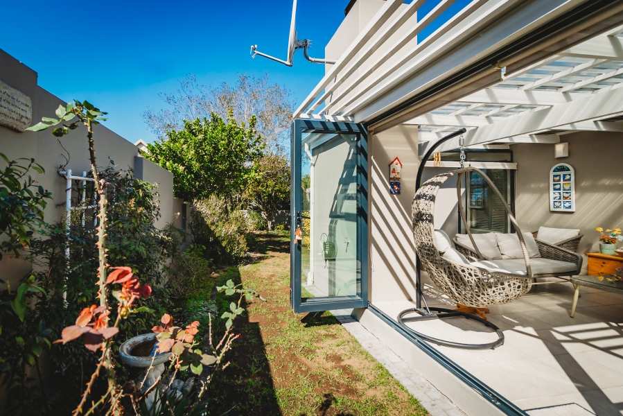 3 Bedroom Property for Sale in Kraaibosch Country Estate Western Cape